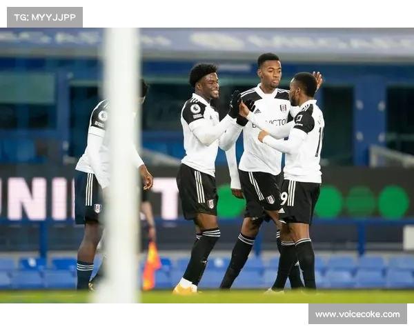 尤文图斯小组赛2-1力克曼联成功晋级展现强劲实力