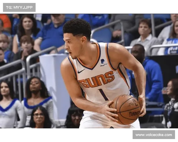 德文·布克关键时刻的出色表现如何影响球队胜负走向 德文·布克关键时刻的出色表现如何影响球队胜负走向